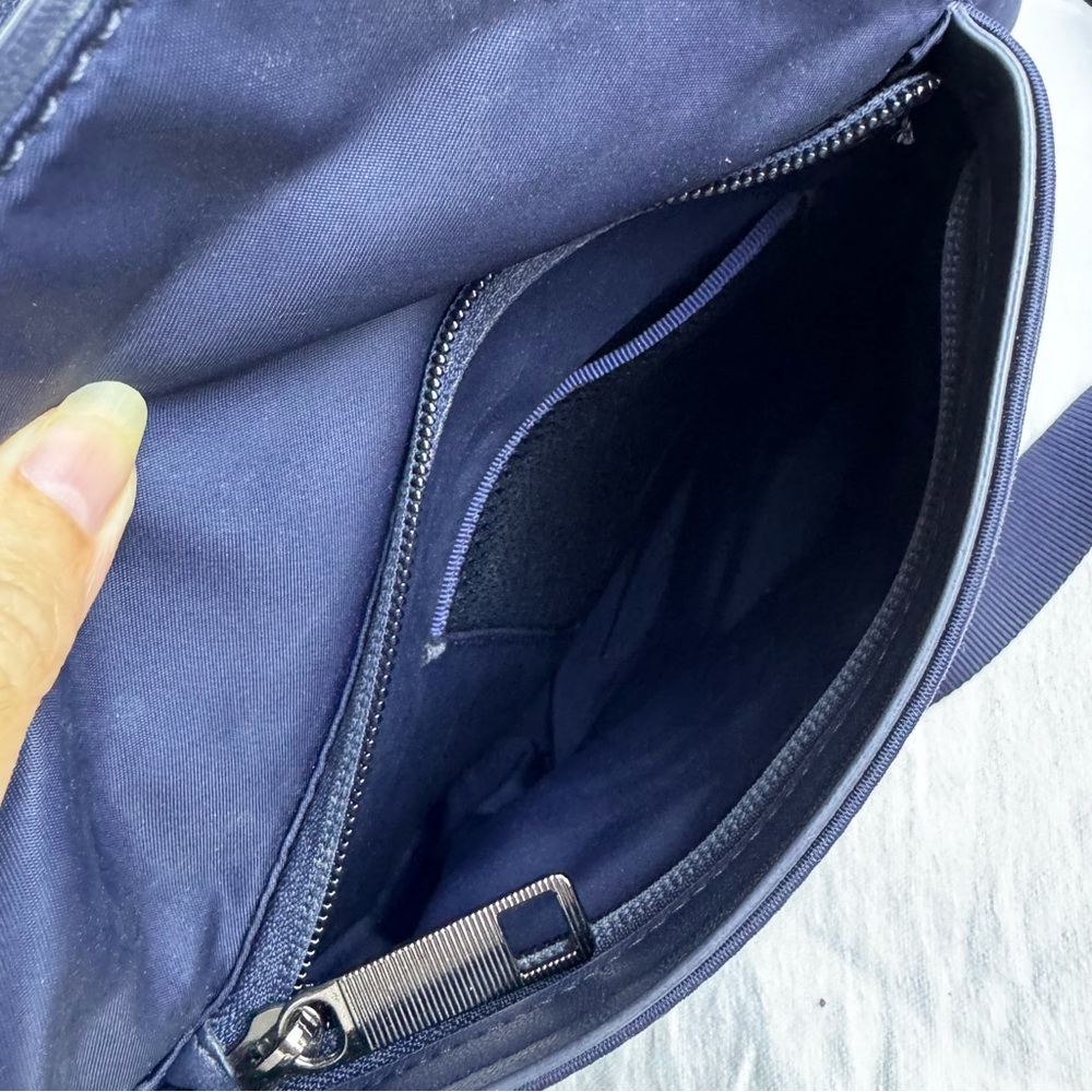 Lululemon Navy Blue All Set Bucket Crossbody Shoulder Bag - Picture 5 of 13